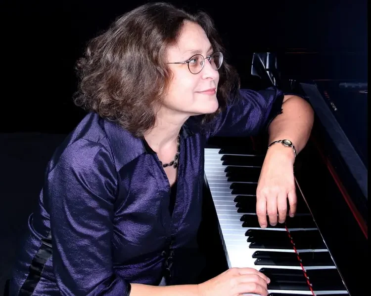 Ayşe Tütüncü